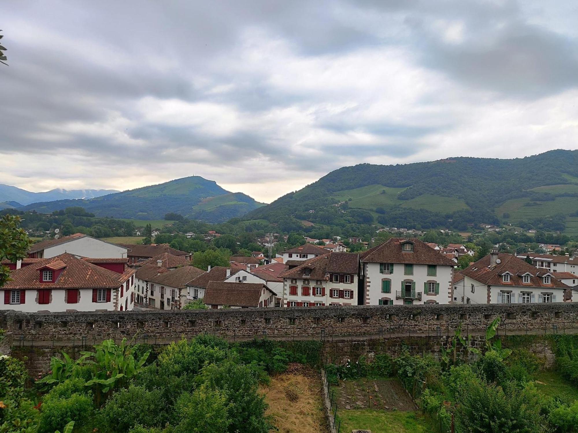 L'Auberge Du Pelerin - St Jean Pied De Port Сен-Жан-П'є-де-Пор Екстер'єр фото